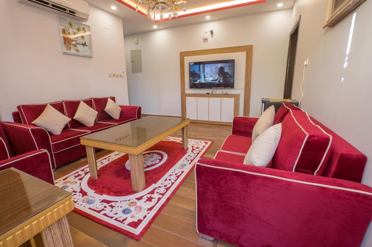 Luxury Hotel Apartments Tebük Dış mekan fotoğraf